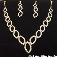 Colar de Festa + Brincos Strass - M5 ( Prata/Dourado Sortido